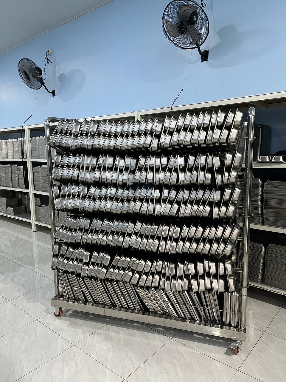 Oven dan rak peniris ompreng stainless steel buatan K Nugraha N Teknik